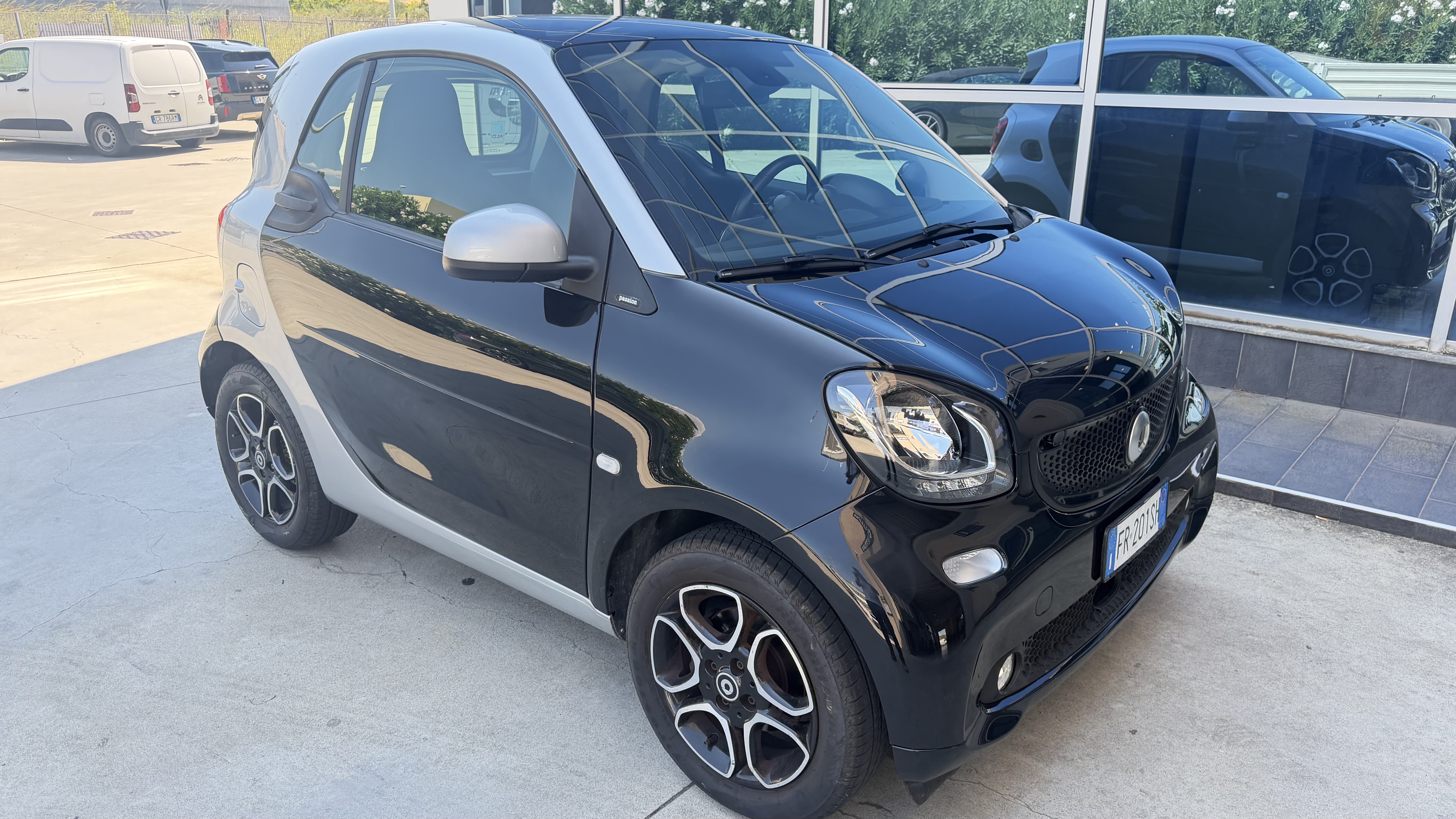 Smart 1.0 Passion 71cv twinamic my18 - Foto 1